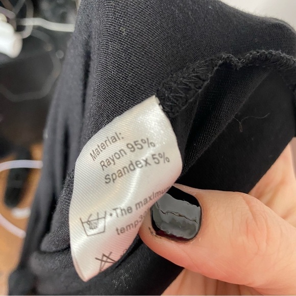 Black Short Sleeve Maxi Dress - Picture 4 of 7